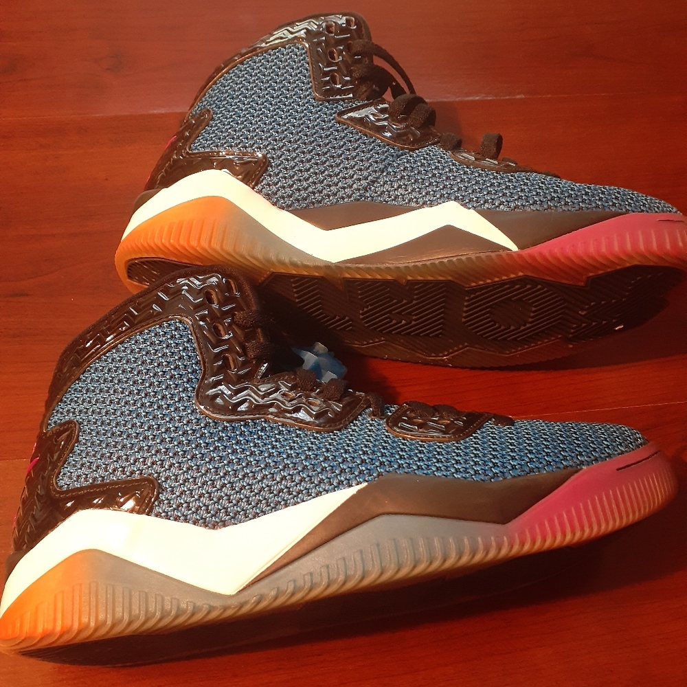 Nike Air Spike Forty